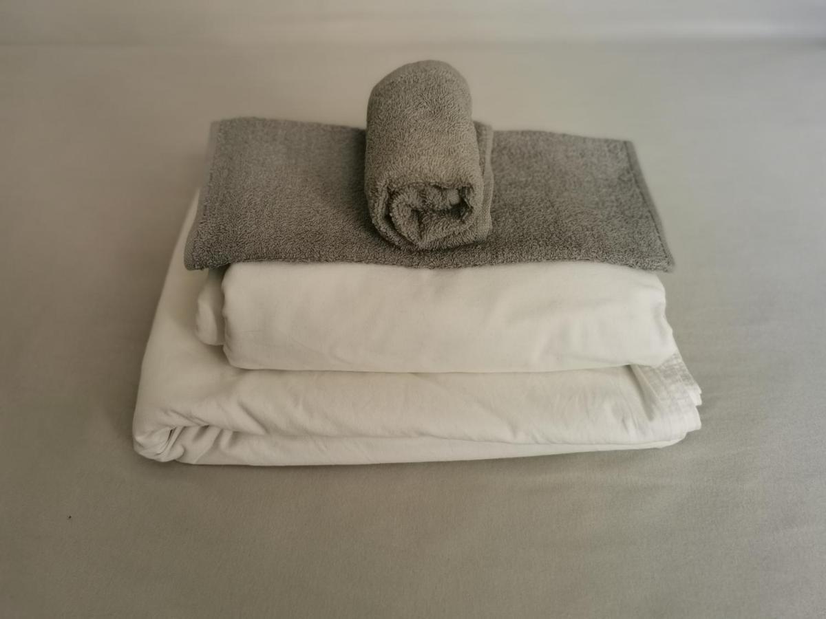 Auberge de jeunesse 7brunnen Beds & *